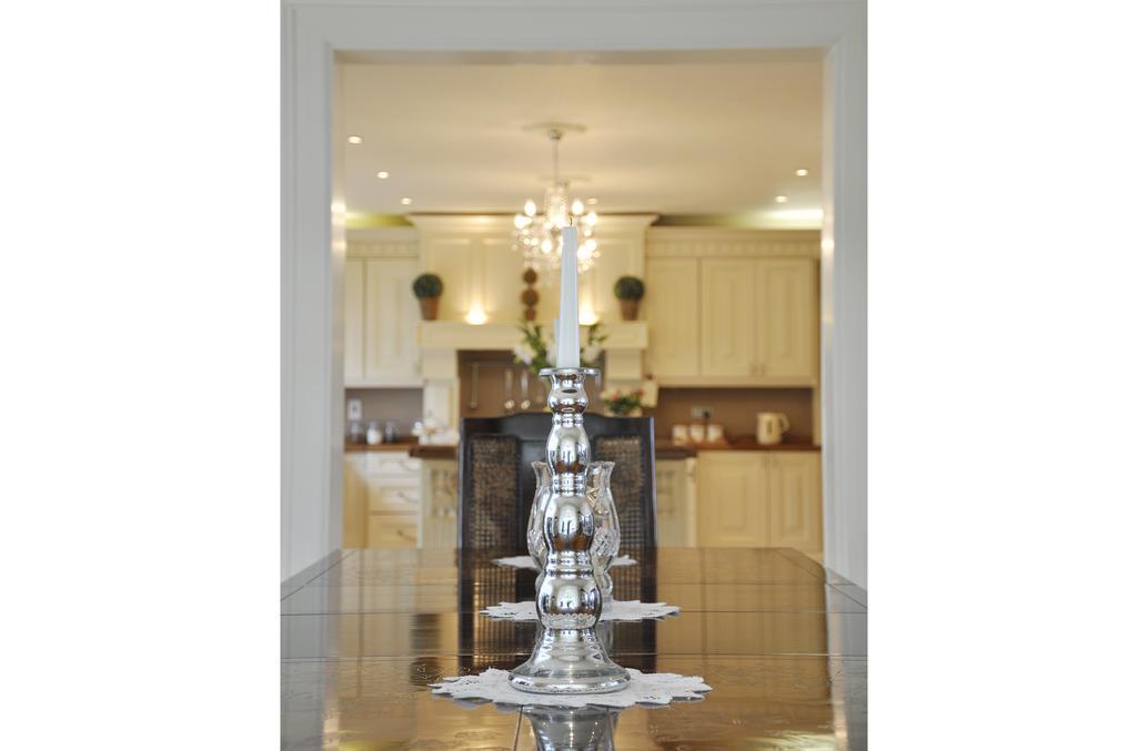 Lakeview Lodge B&B Blessington Exteriör bild