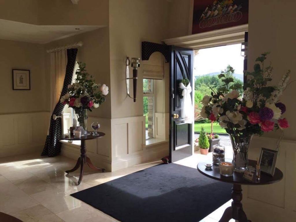 Lakeview Lodge B&B Blessington Exteriör bild